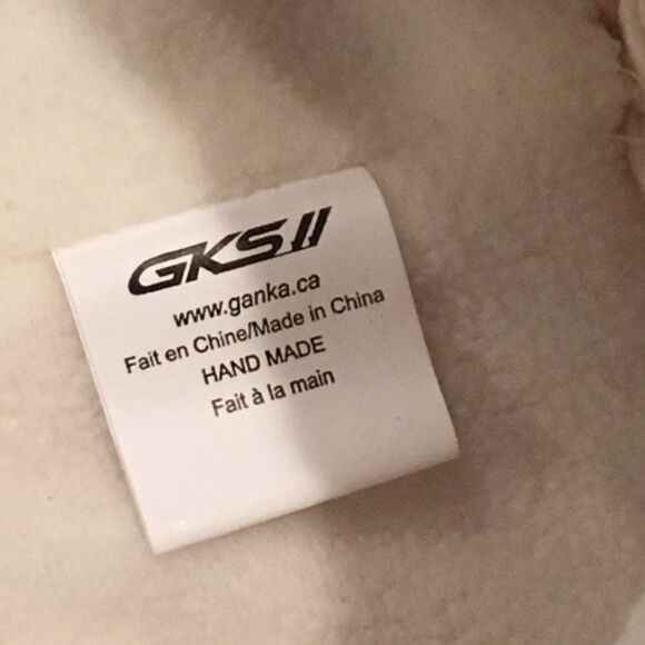 NWT Adult Unisex Hand Knitted White Beanie by Ganka - Picture 4 of 4